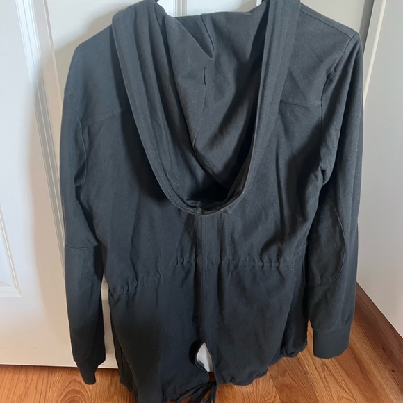 Lightweight jacket - Picture 4 of 5